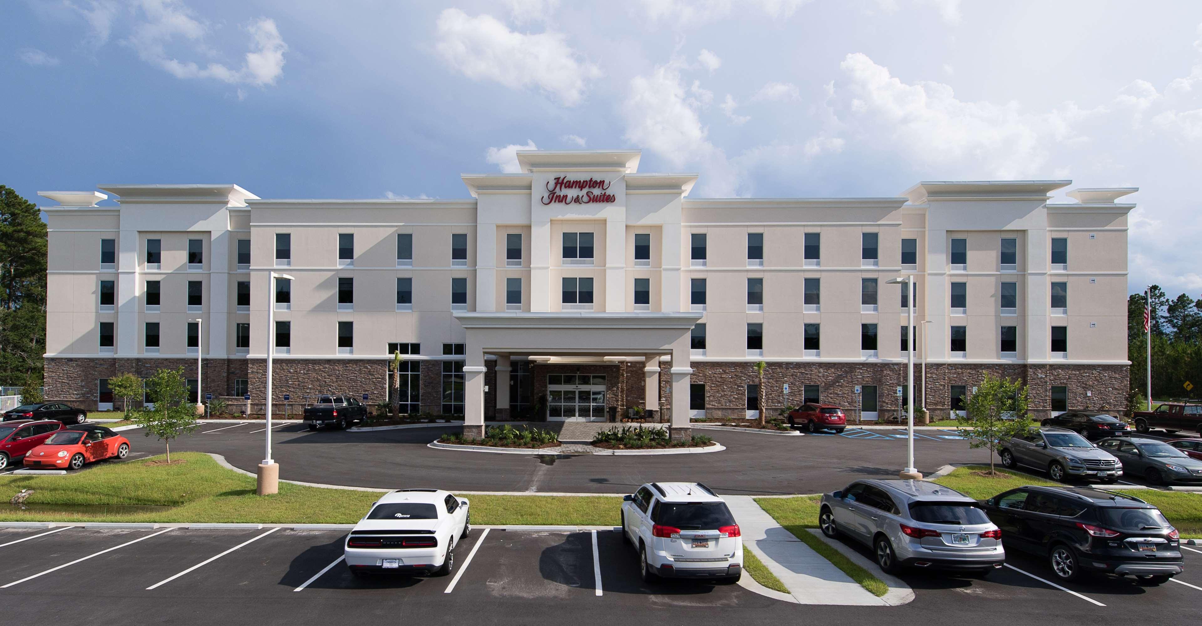 Hampton Inn & Suites Уолтърборо Екстериор снимка